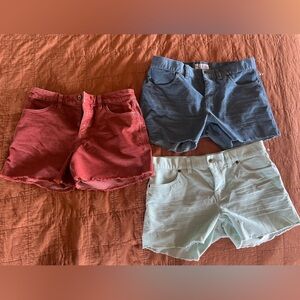 Carve Designs Oahu shorts- 3 pairs, size 4.